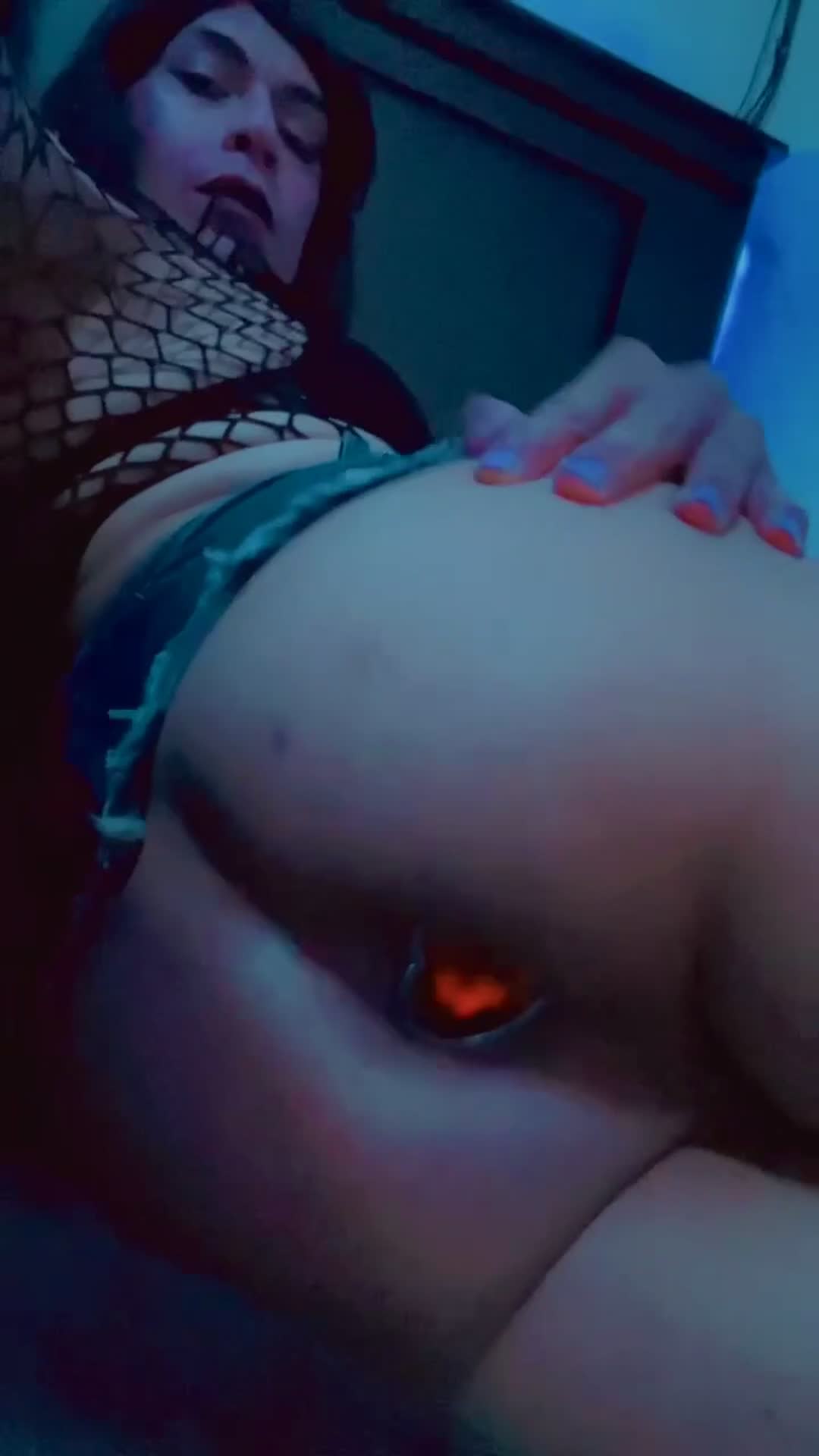 Anal Ass Spread video by Redmarierose