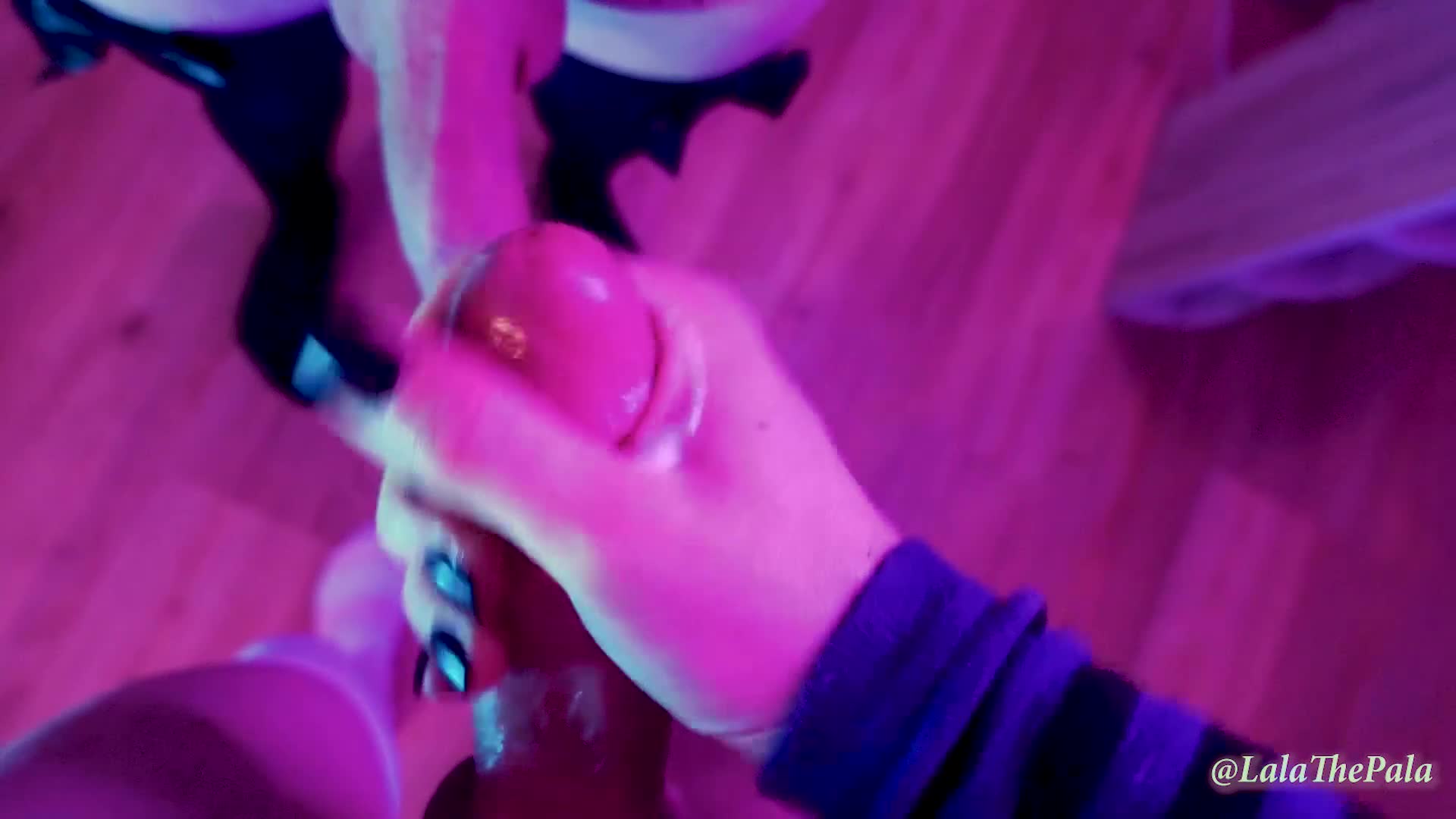 friendly fire cumshot