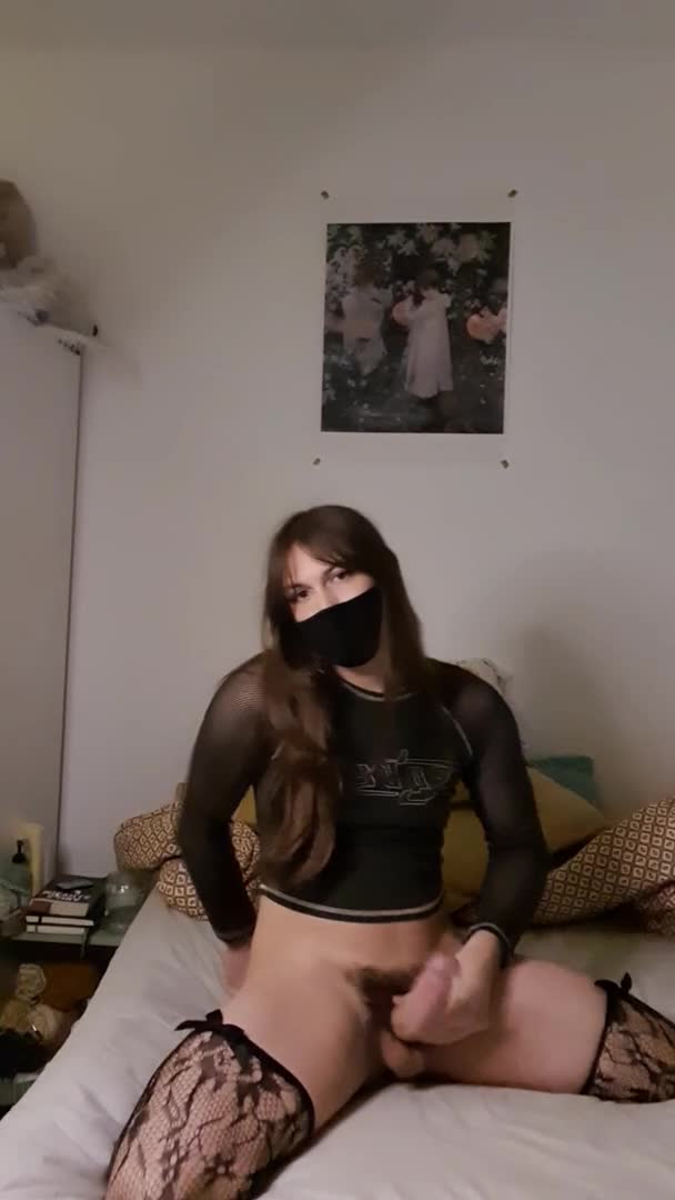 Big Dick Trans Woman video by Prettylittliris