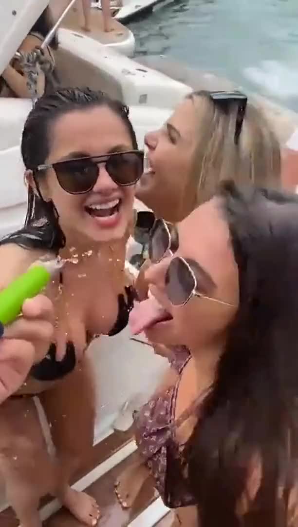 bouncing tits