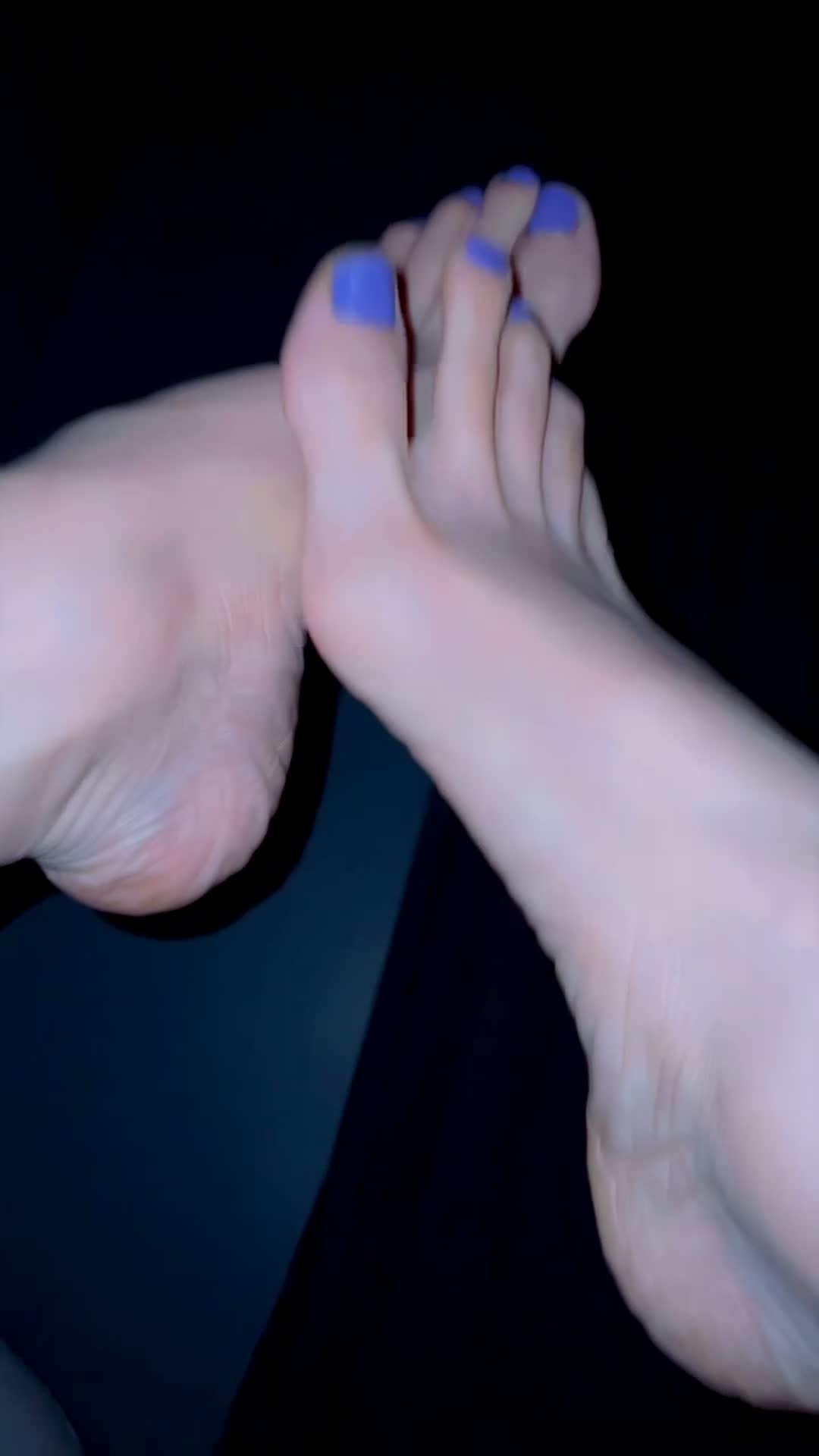 Redmarierose: Feet Feet Fetish Fetish — nails