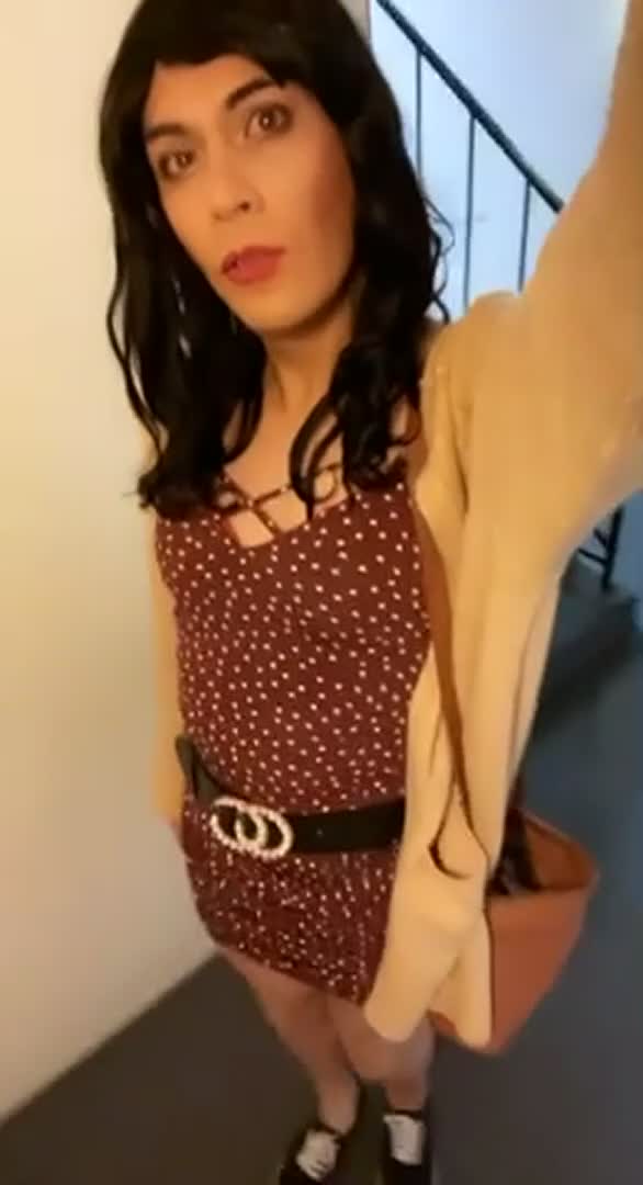 Redmarierose: Blowjob Hotel Latina — trans