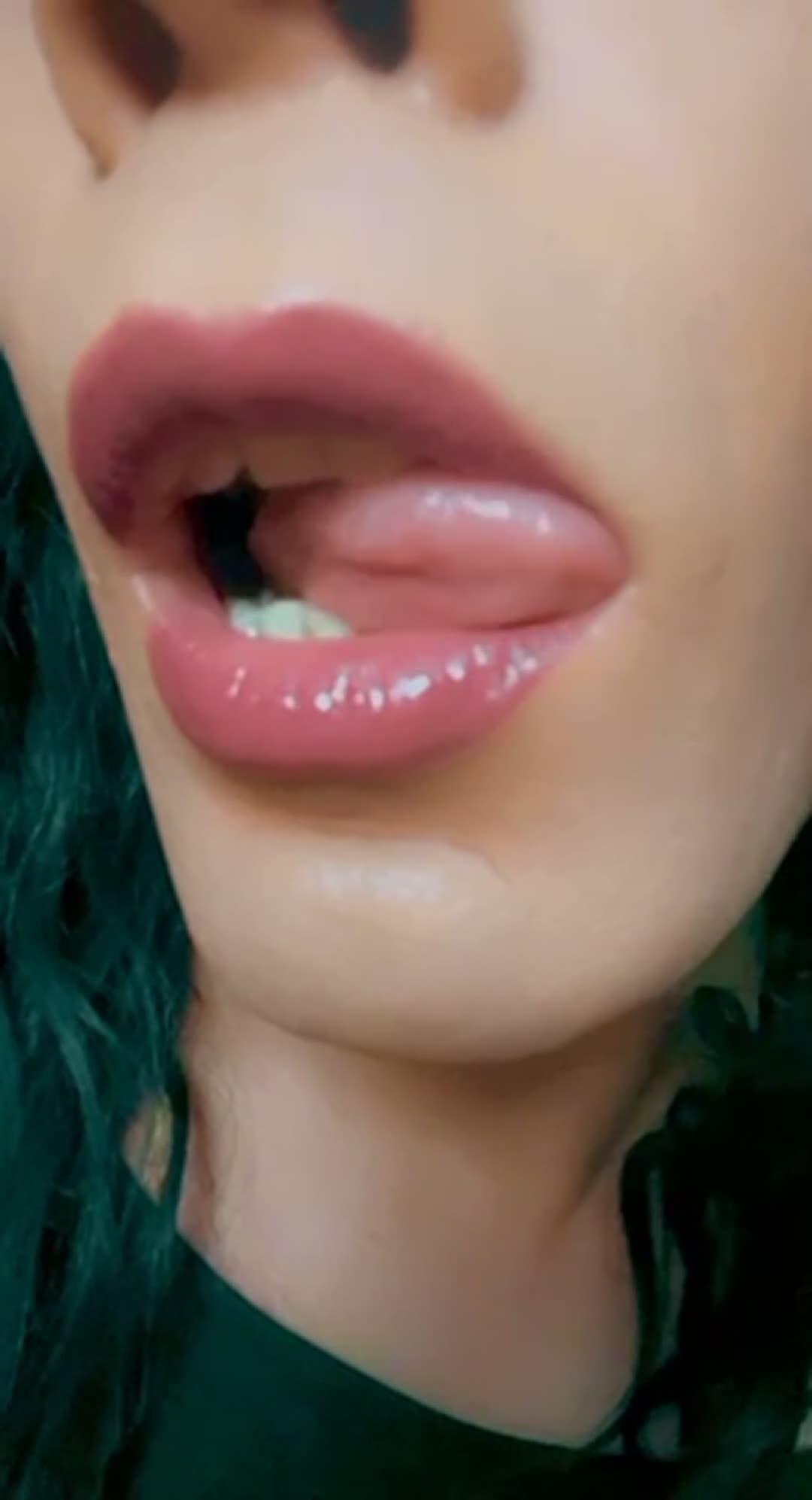 lipstick fetish