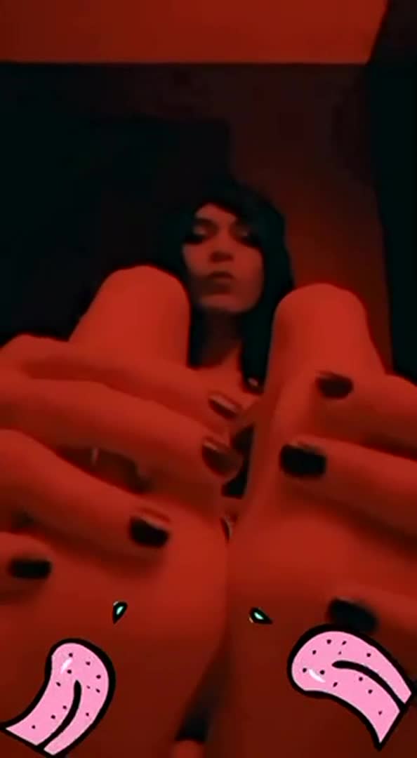 Redmarierose — Feet, Feet Fetish & Feet Licking — feet